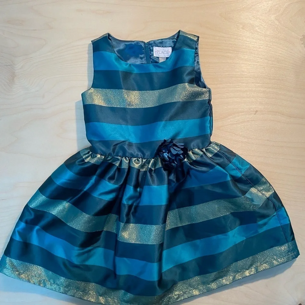 PLACE Sleeveless Dress size 6 (GL)